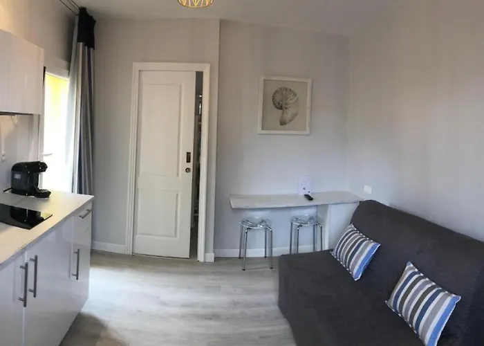 418 * Saint-Raphaël