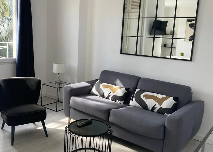 418 * Saint-Raphaël