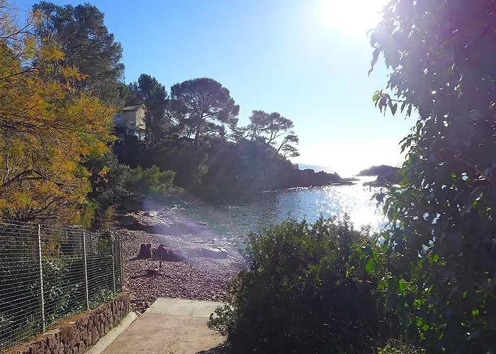 418 * Saint-Raphaël