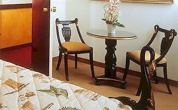 418 * Saint-Raphaël